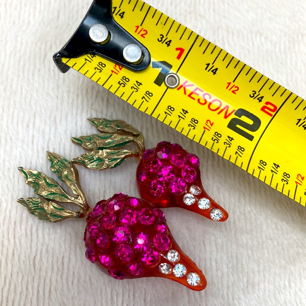 Fun pink Pin brooch - Picture 2 of 3